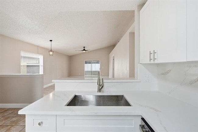 Building Photo - 12714 Paddle Ct