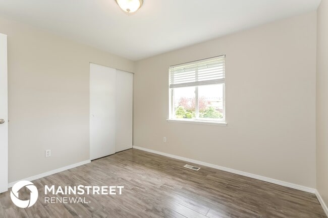 Building Photo - 7818 192nd St Ct E