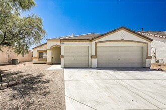 Building Photo - 1201 Pueblo Hills Ave
