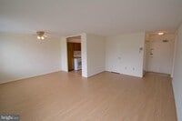 Building Photo - 6641 Wakefield Dr