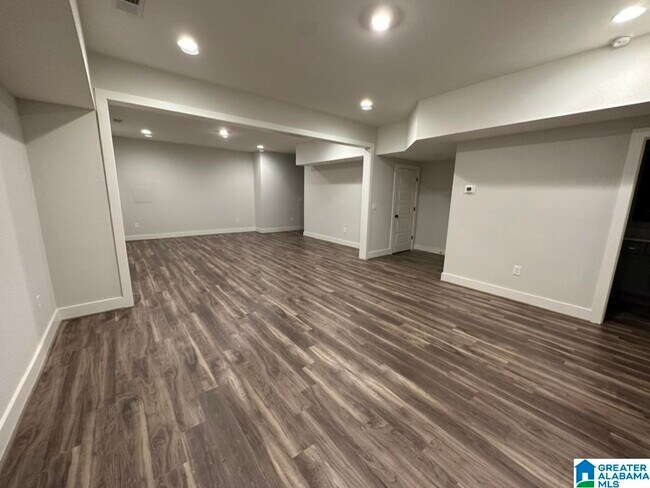 Building Photo - 508 Preserve Pkwy