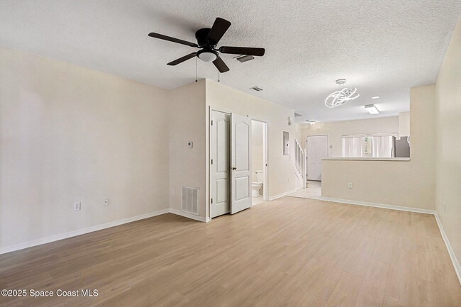 Building Photo - 1352 Hampton Park Ln