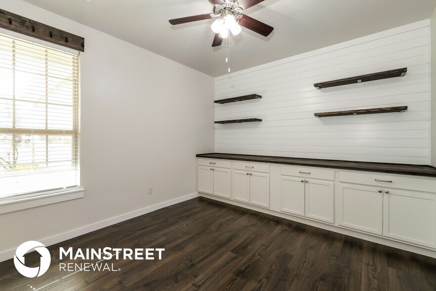 Building Photo - 11209 NW 104th St