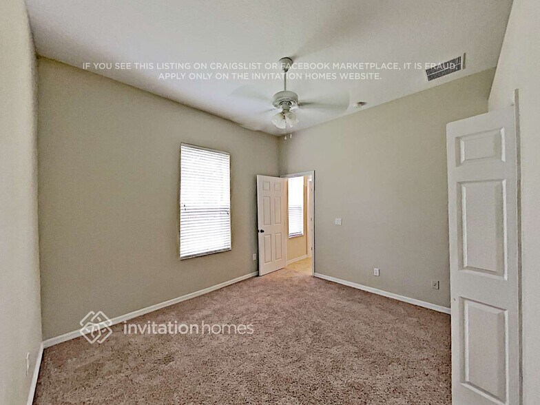 Building Photo - 2627 Spicebush Loop