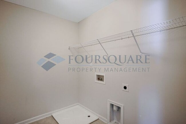 Building Photo - Spacious 3-Story Townhome with Bonus Suite & 2-Car Garage – In the Heart of RTP