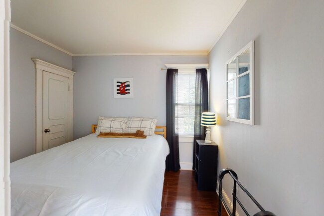 Building Photo - 23 Mechanic St