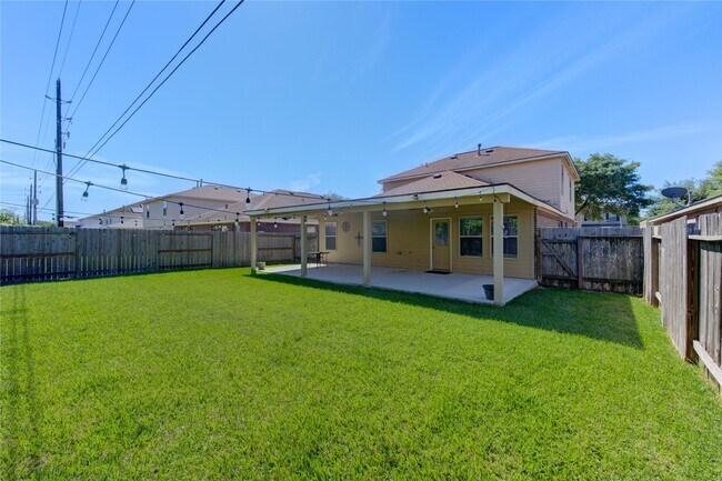 Building Photo - 24626 Cornell Park Ln