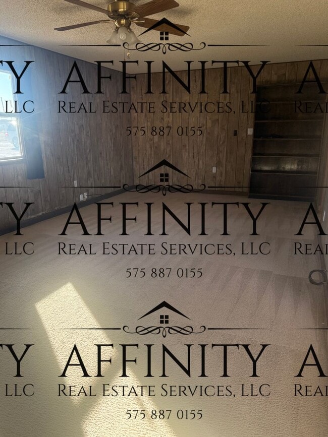 Building Photo - 3 bedroom home