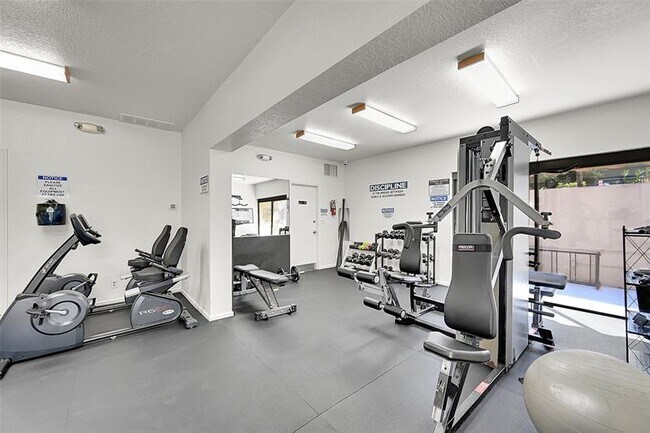 Building Photo - 777 S Federal Hwy