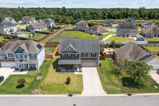 Building Photo - 509 Romper Rd