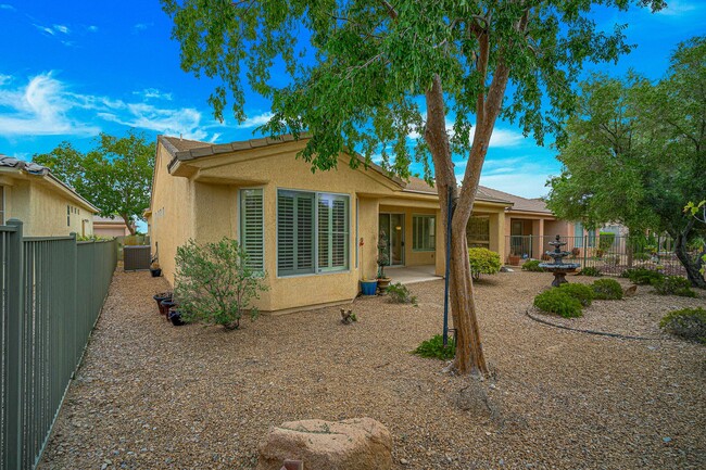 Building Photo - Beautiful Single Story Home in Guard Gated...