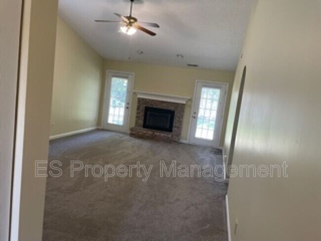 Building Photo - 933 Washington Cove Way