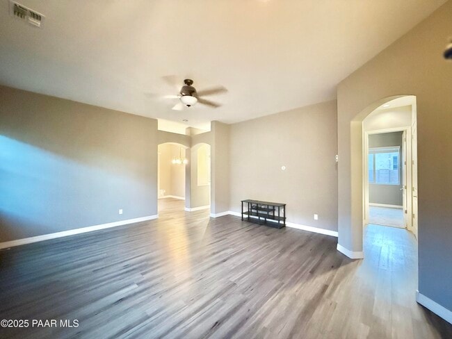 Building Photo - 5768 N Thornberry Dr