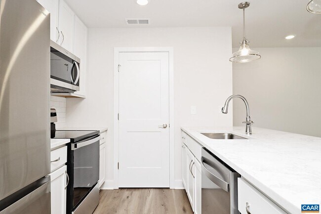 Building Photo - 5055 Mary Jackson Ct