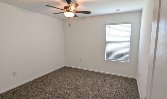 Building Photo - 232 Encanto Wy