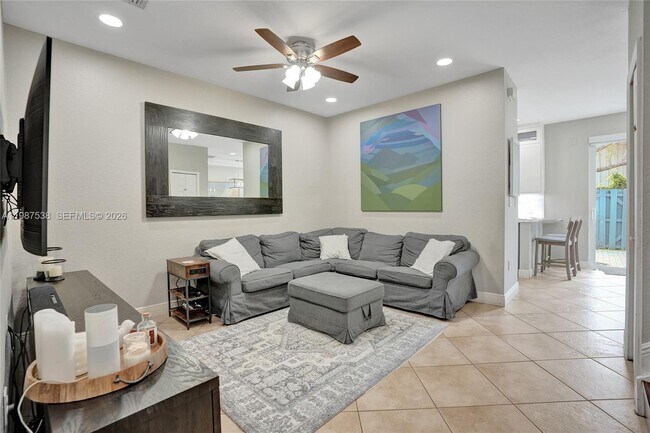 Building Photo - 12554 SW 125th Terrace