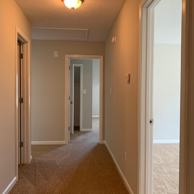 Building Photo - 4324 E Barcelona Way