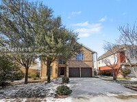 Building Photo - Charming 4-Bedroom Haven with Fireplace and Serene Outdoor Living / Pet-Friendly / Available Now!