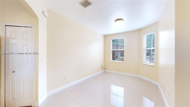 Building Photo - 12281 SW 121st Terrace