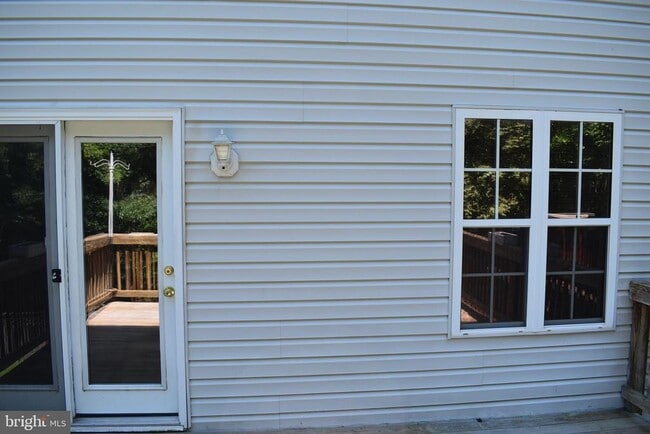 Building Photo - 1302 Arabis Ct