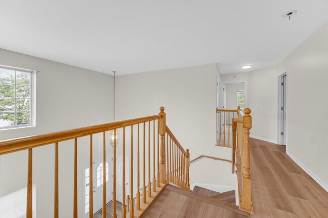 Building Photo - 1775 Kelberg Ave