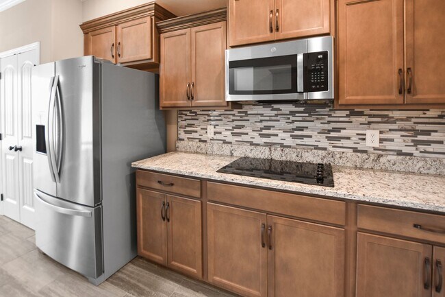 Building Photo - Pet Friendly Four Bedroom!