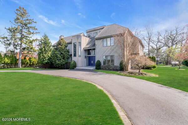 Building Photo - 3 Clover Hill Pl