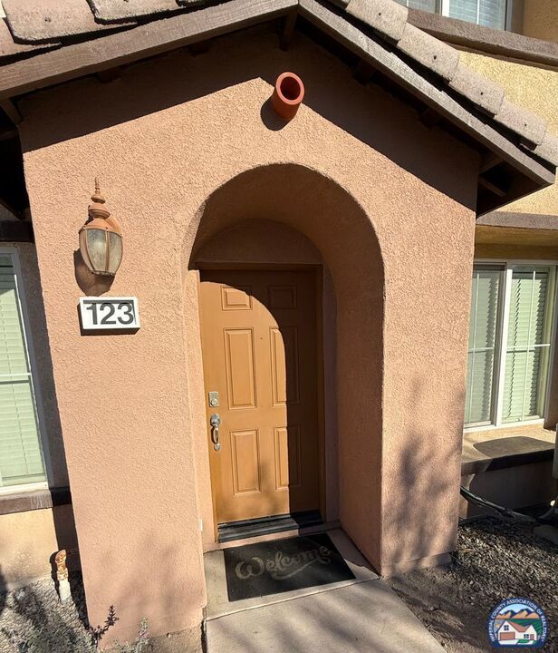 Building Photo - 642 Brewer Rd