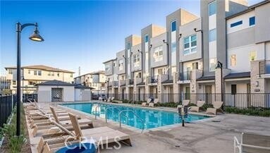 Building Photo - 1410 W Cara Dr