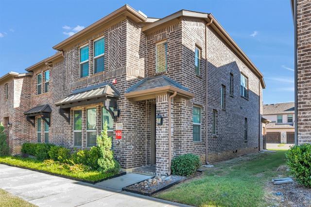 Building Photo - 910 Estelle Dr
