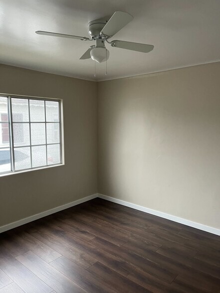 Building Photo - 10408 McNerney Ave