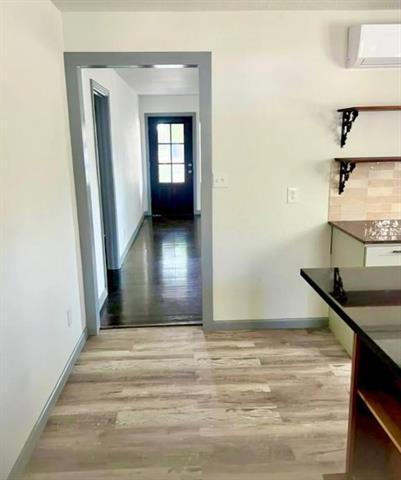 Building Photo - 1720 Grand Ave