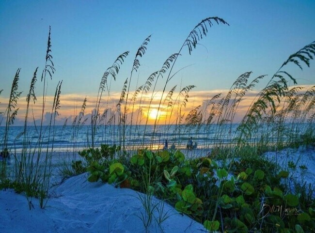 Building Photo - 240 Whisper Lake Rd