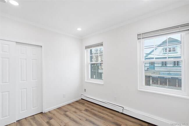 Building Photo - 21-29 Audrey Ave