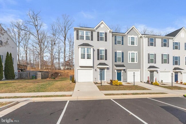 Building Photo - 36023 Coyote Trail