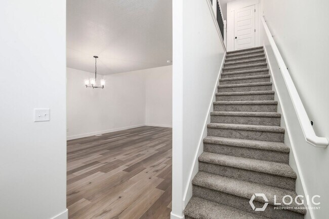 Building Photo - Brand New Townhome in Lehi Utah!