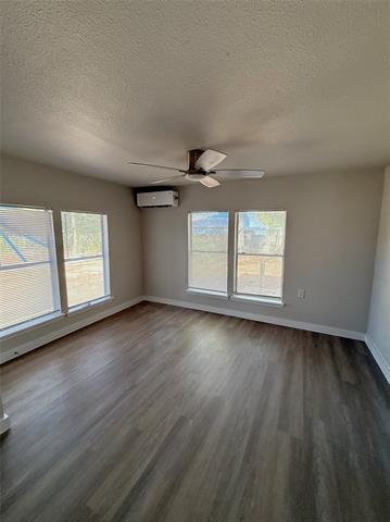 Building Photo - 480 Beaulah St