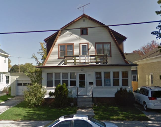 Building Photo - 1223 S 17th St