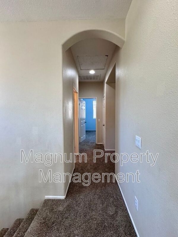 Building Photo - 33021 Adelante St