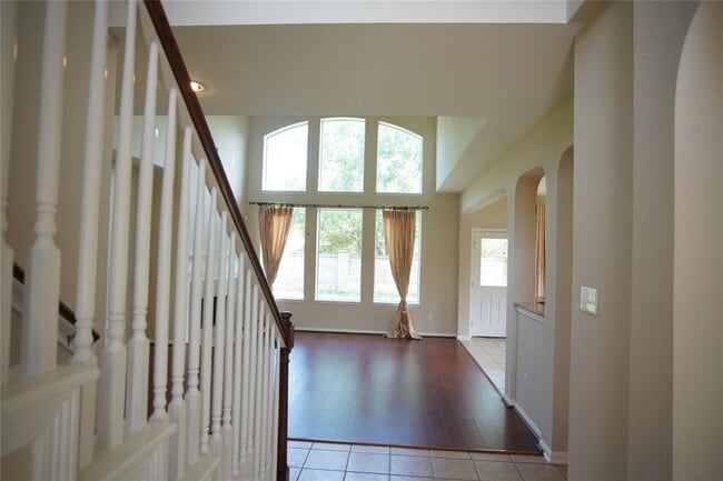 Building Photo - 9814 Parsonsfield Ln