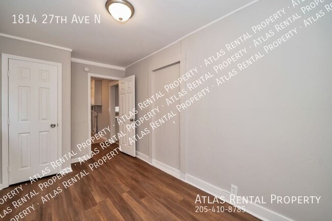 Building Photo - 1814 27th Ave N