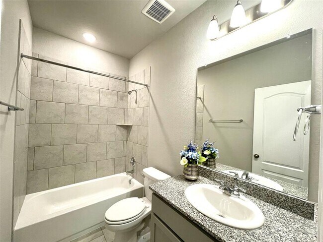 Building Photo - 31326 Spotted Saddle Hollow