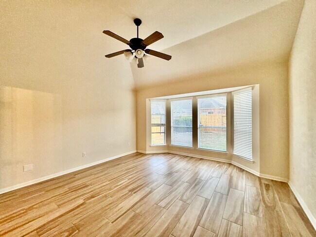 Building Photo - 26123 Ginger Gables Ln