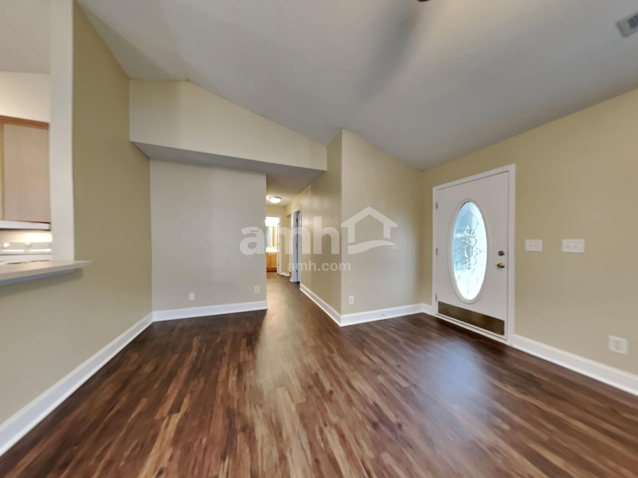 Building Photo - 105 Peterborough Dr