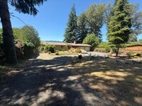 Building Photo - 5711 Black Lake Belmore Rd SW