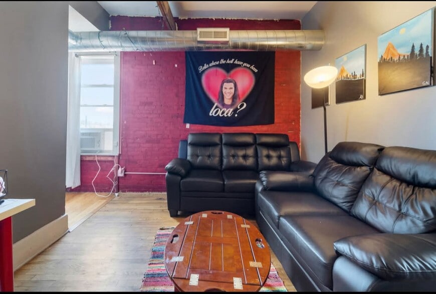 2R Living Room - 23 E Clinton St