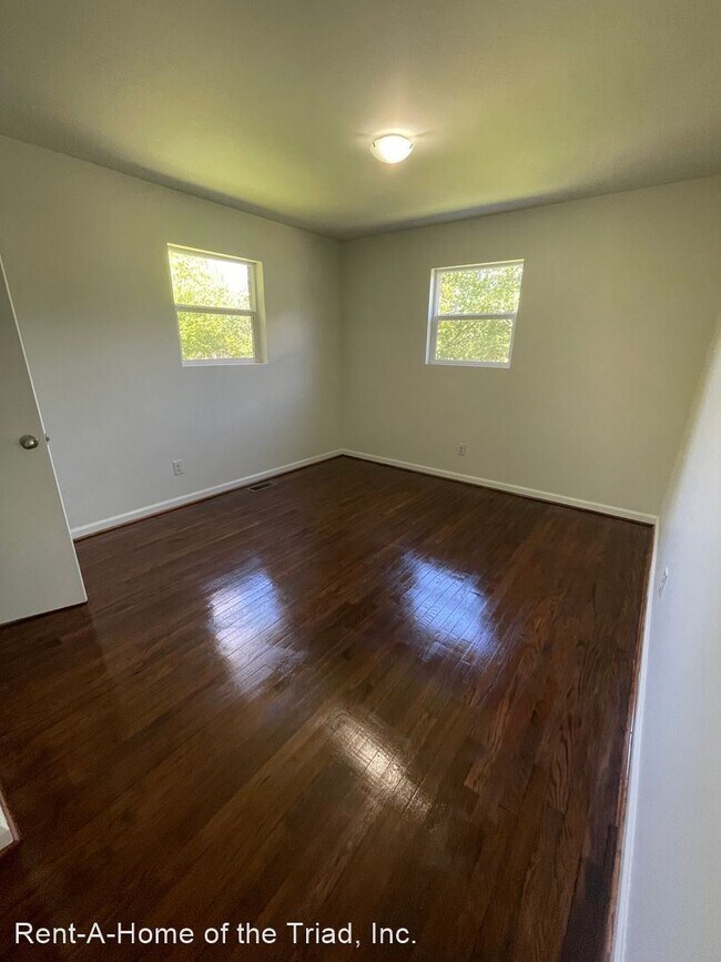 Building Photo - 3 br, 1 bath House - 1405 Bethlehem Lane