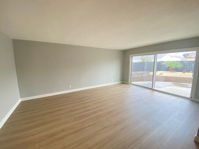 Building Photo - Updated 3 Bedroom Cypress House w/ Office ...