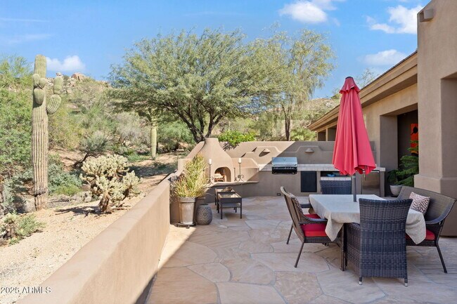 Building Photo - 7442 E Quien Sabe Way