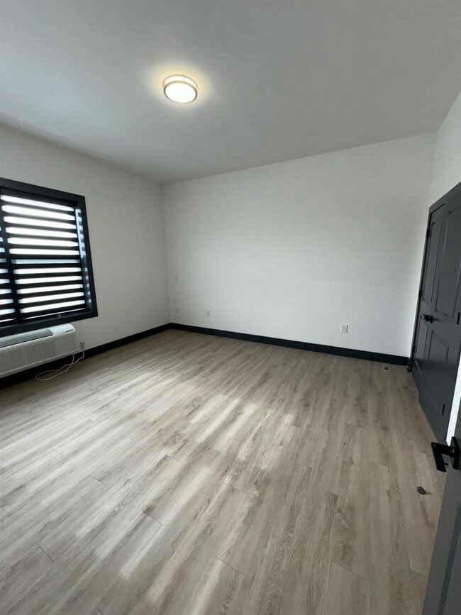 Building Photo - 6111 Palisade Ave